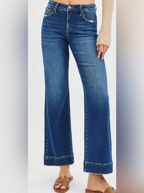 Risen High Rise Distressed Straight Leg Denim Jeans